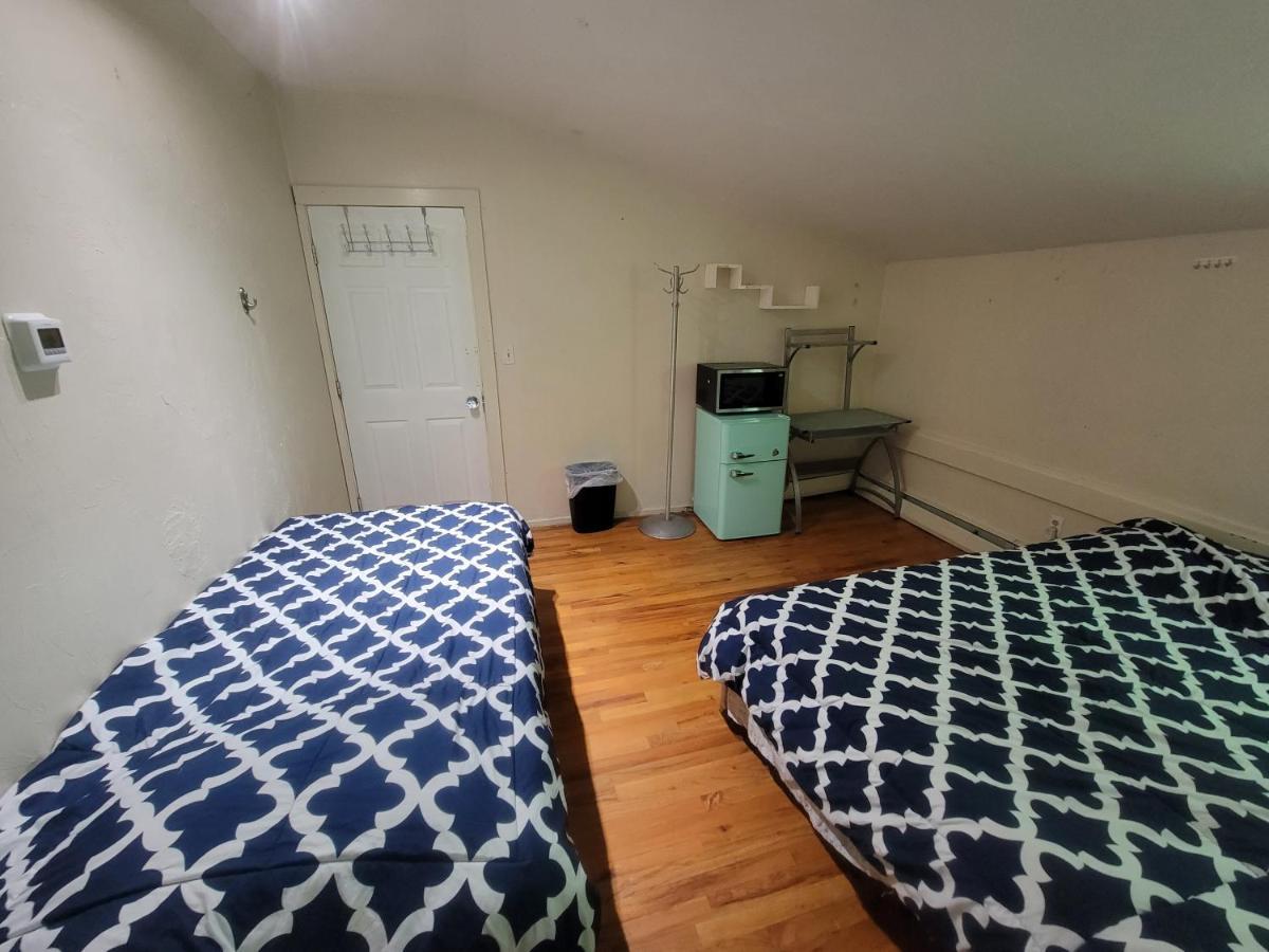 Private Bedroom Near ボストン エクステリア 写真