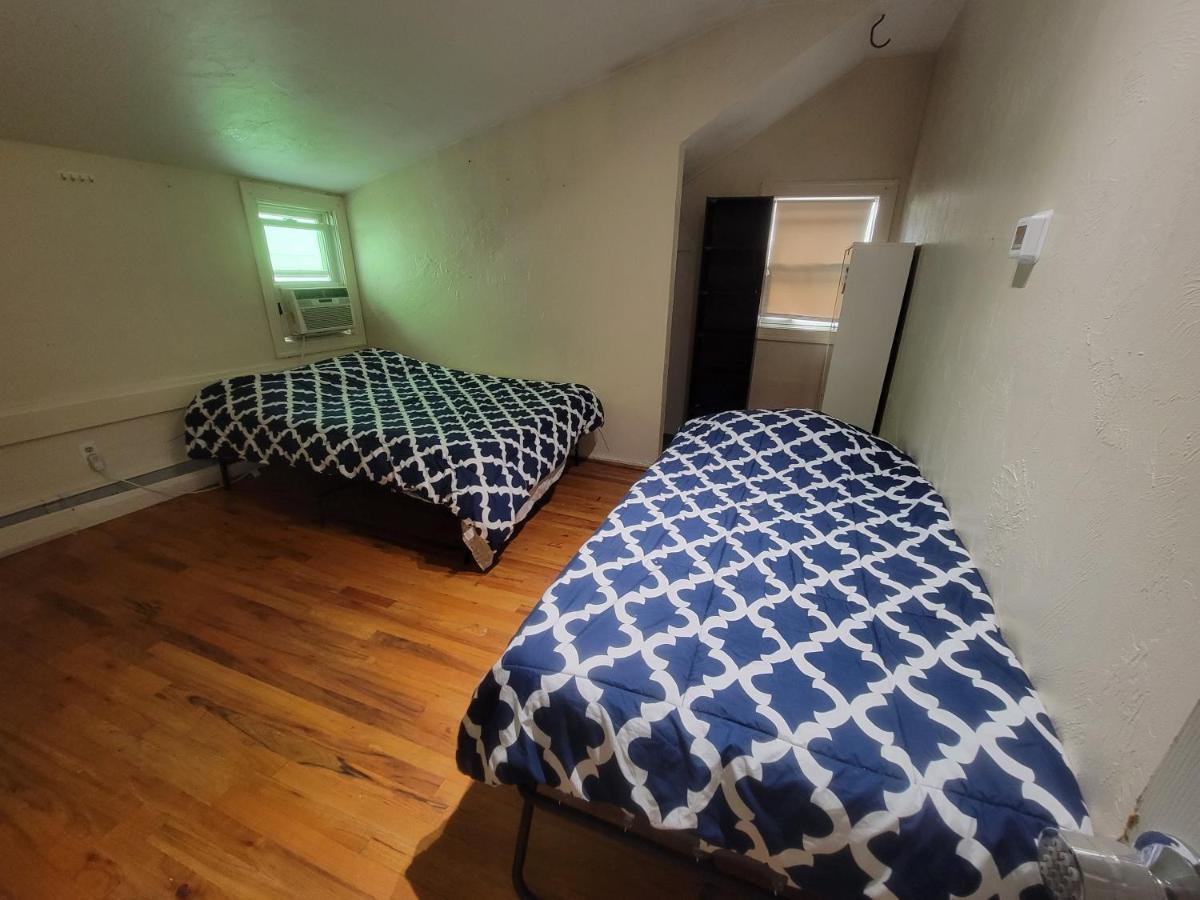 Private Bedroom Near ボストン エクステリア 写真