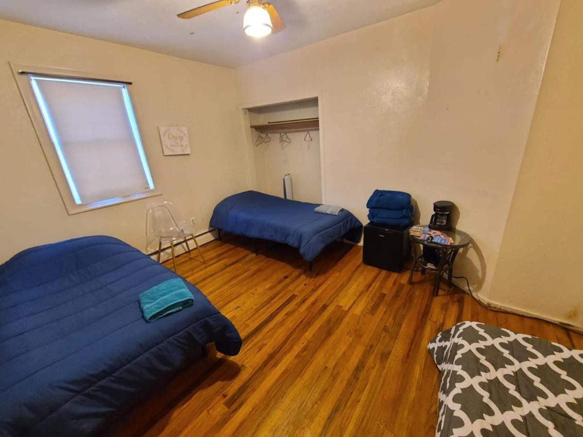 Private Bedroom Near ボストン エクステリア 写真
