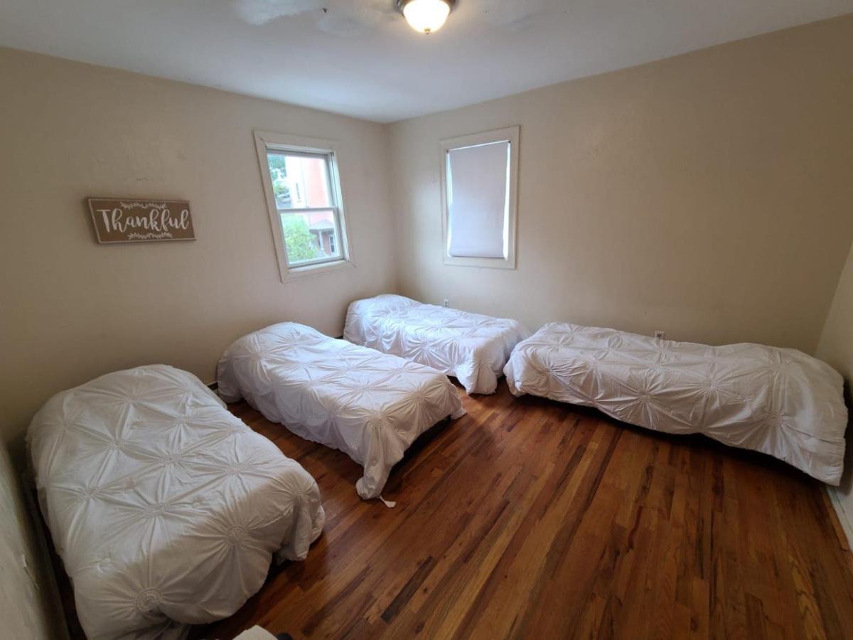 Private Bedroom Near ボストン エクステリア 写真