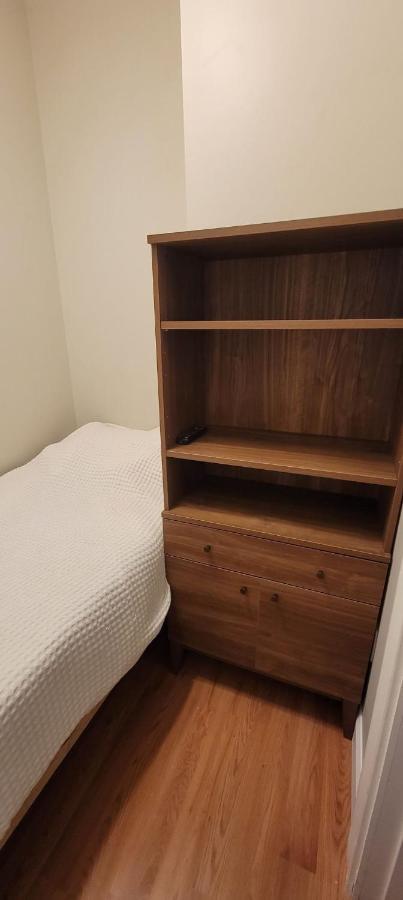 Private Bedroom Near ボストン エクステリア 写真