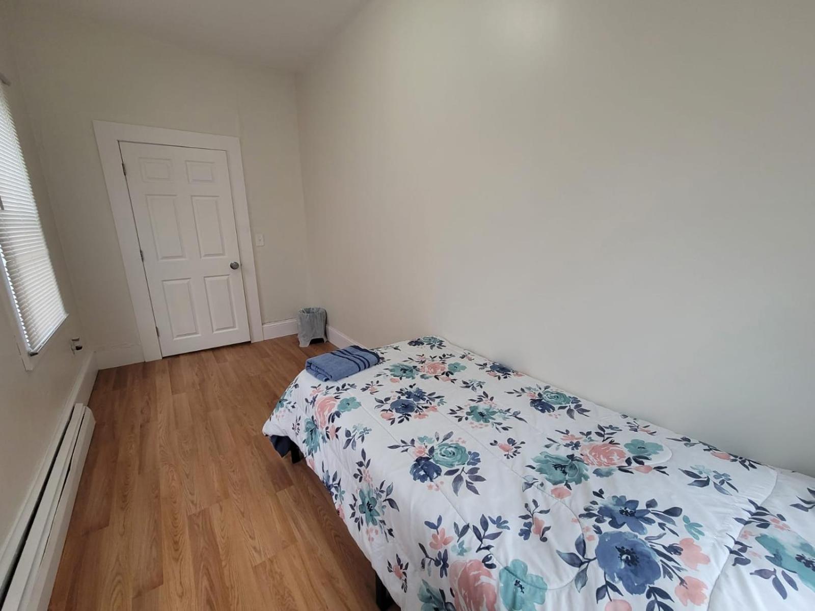 Private Bedroom Near ボストン エクステリア 写真